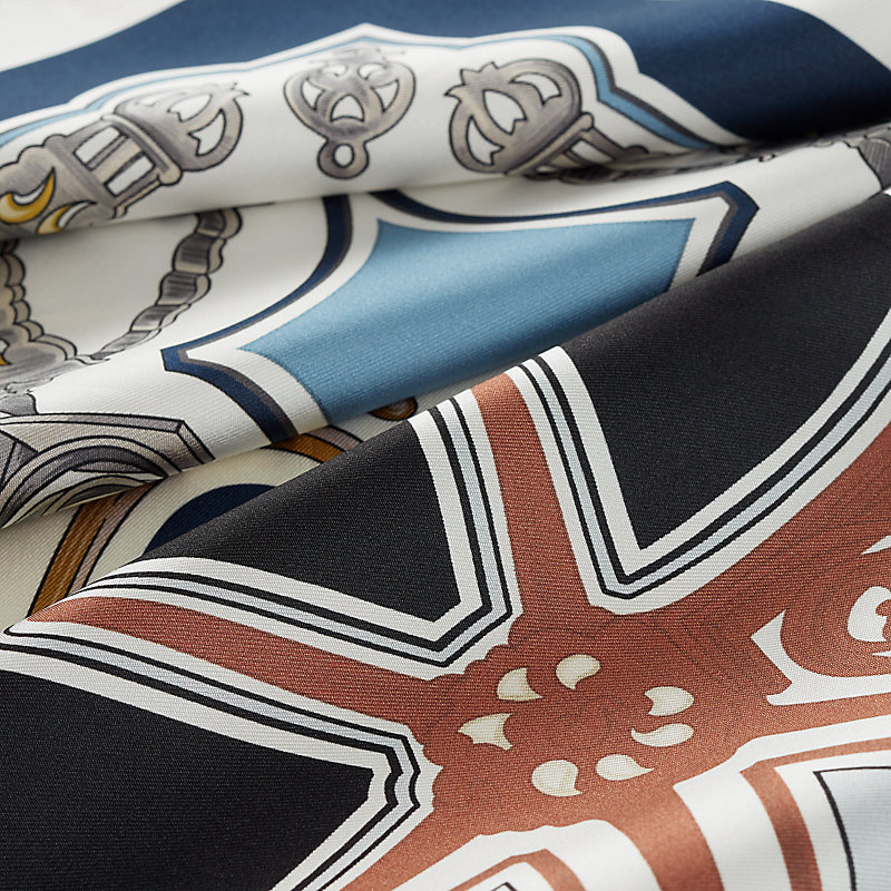 Les Eperons double face scarf 90 | Hermès USA